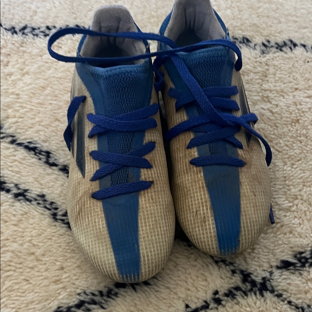 Soccer Cleats, kids size 1